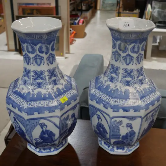 Pair blue and white vases