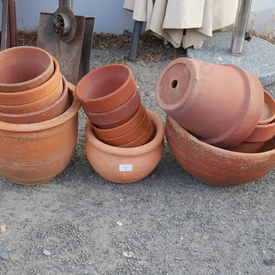 Terrocotta plant pots