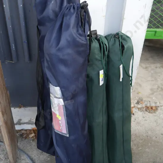 4 outdoor folding chairs