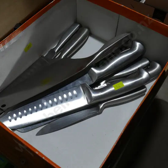 Kitchen knives