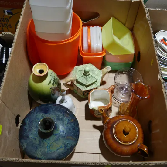 China, pottery, tuppaware