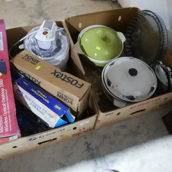 Kitchenware, keyboard etc