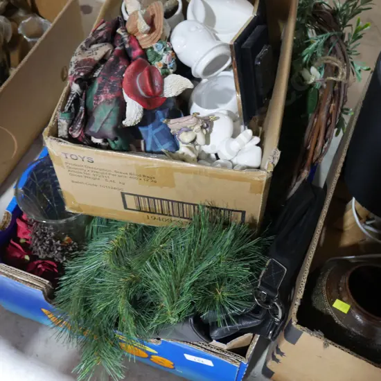 Xmas decorations etc