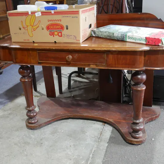 Victorian dressing table