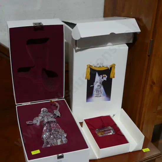 Swarovski Columbine figurine