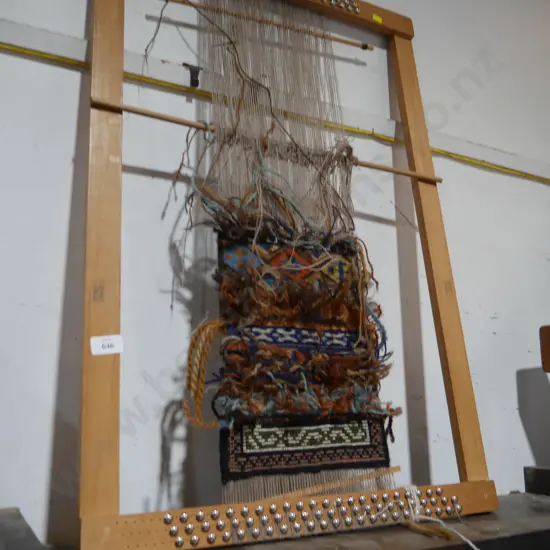 Weaving display