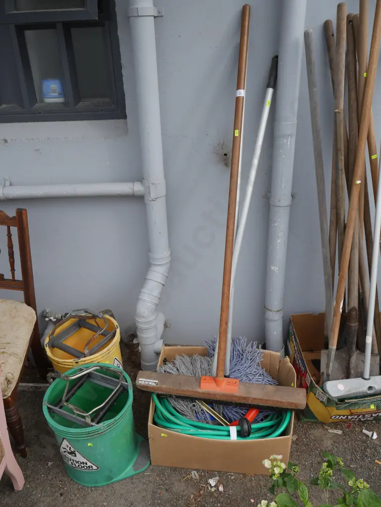 Bucket and mops, broom, garden hose Image 1++