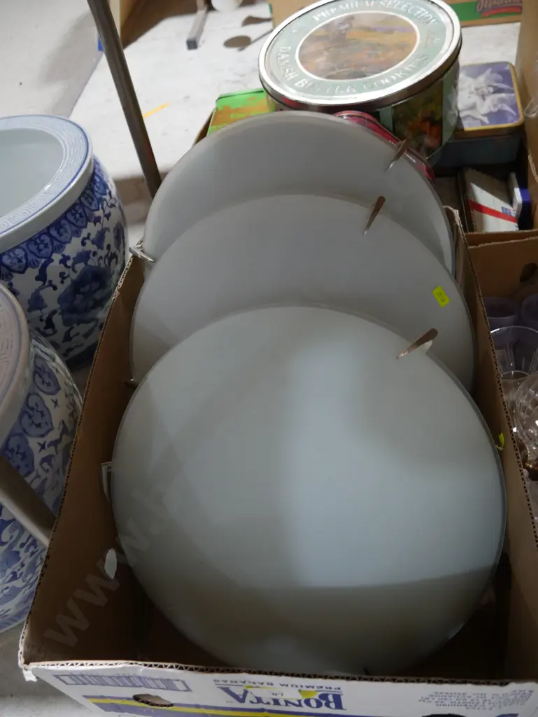 Light fittings Image 1++