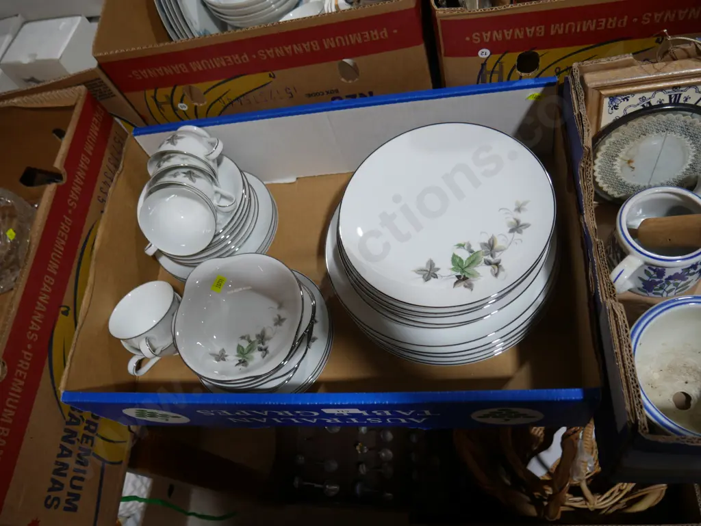 Dinner set Image 1++