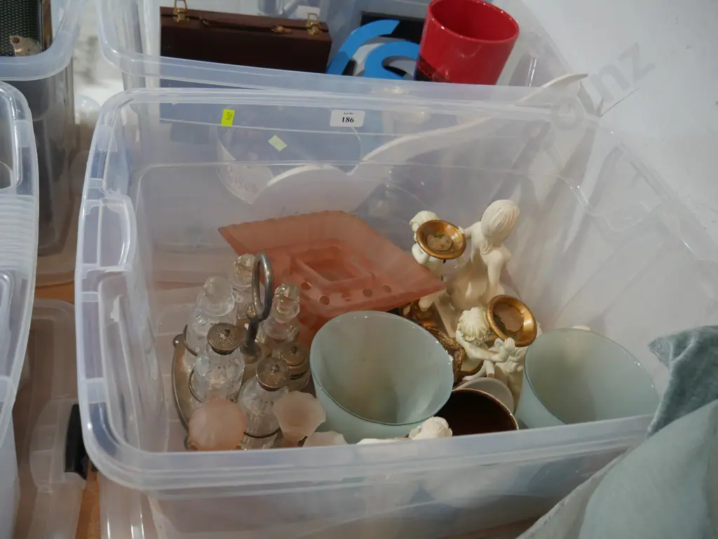 Glassware, ornaments etc Image 1++