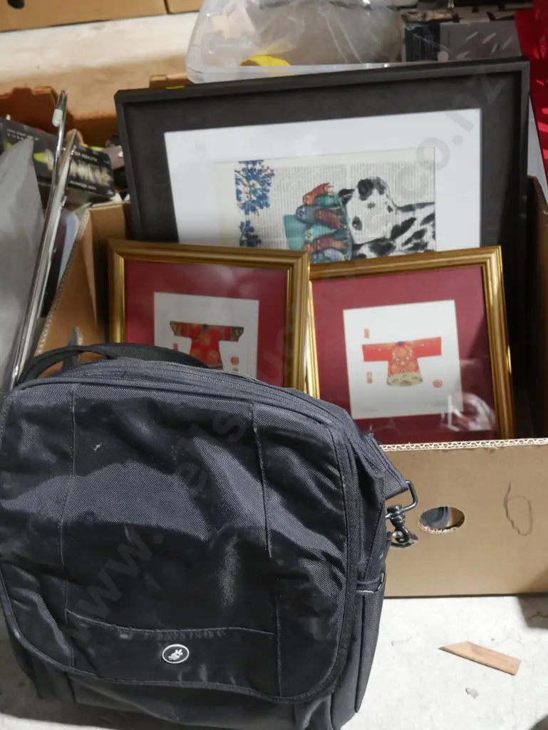 Bag and artwork Image 1++