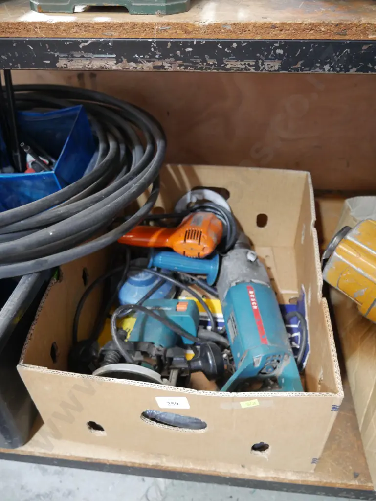 Box of electric power tools Image 1++