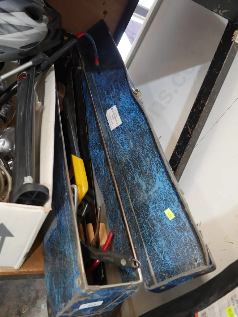 Cased saws Image 1++