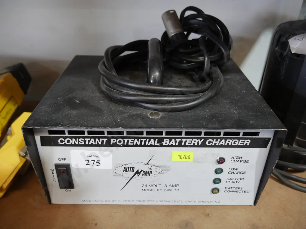 Constant potential battery charger Image 1++