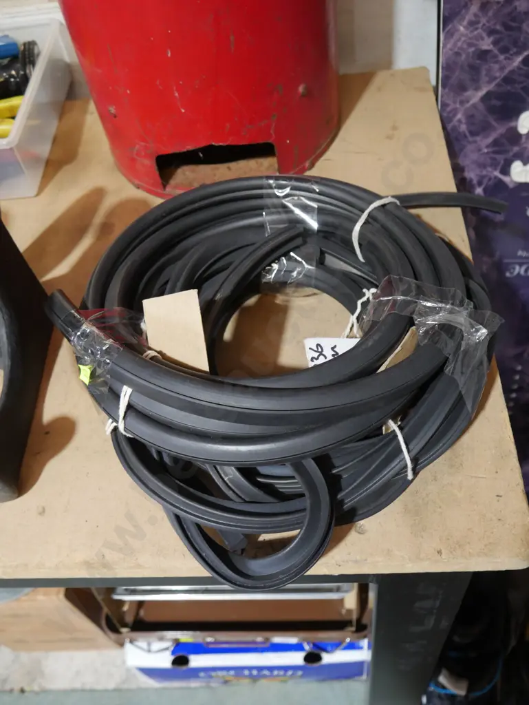 Rubber seals Image 1++