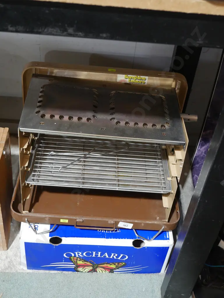 Portable grill Image 1++