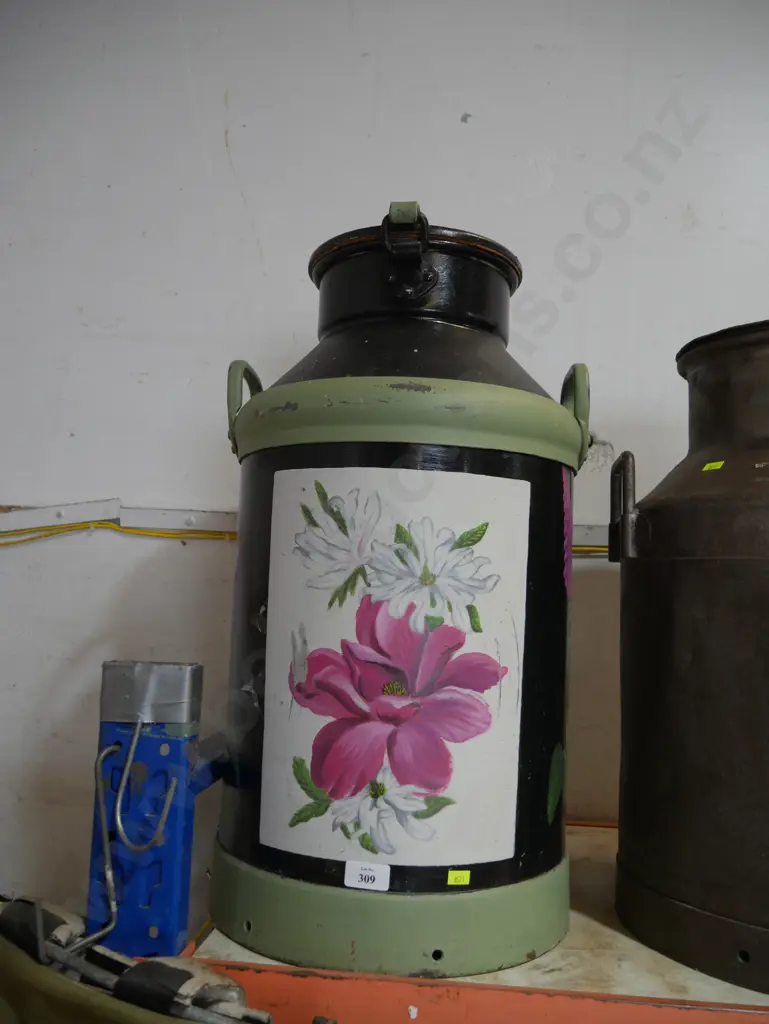Painted milk can Image 1++