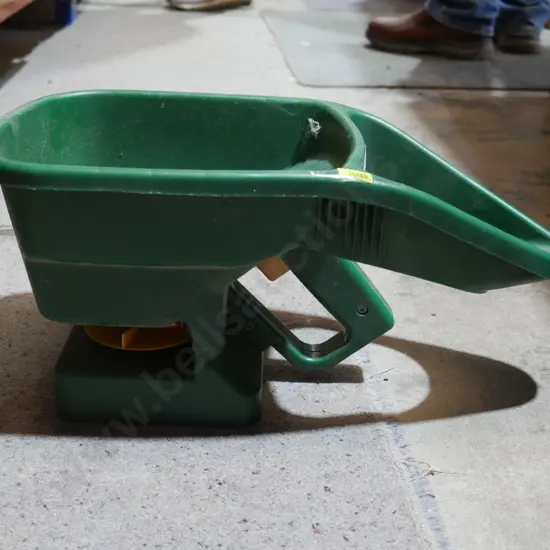 Seed spreader