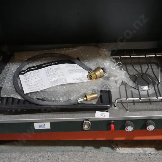 Camp cooker with grill