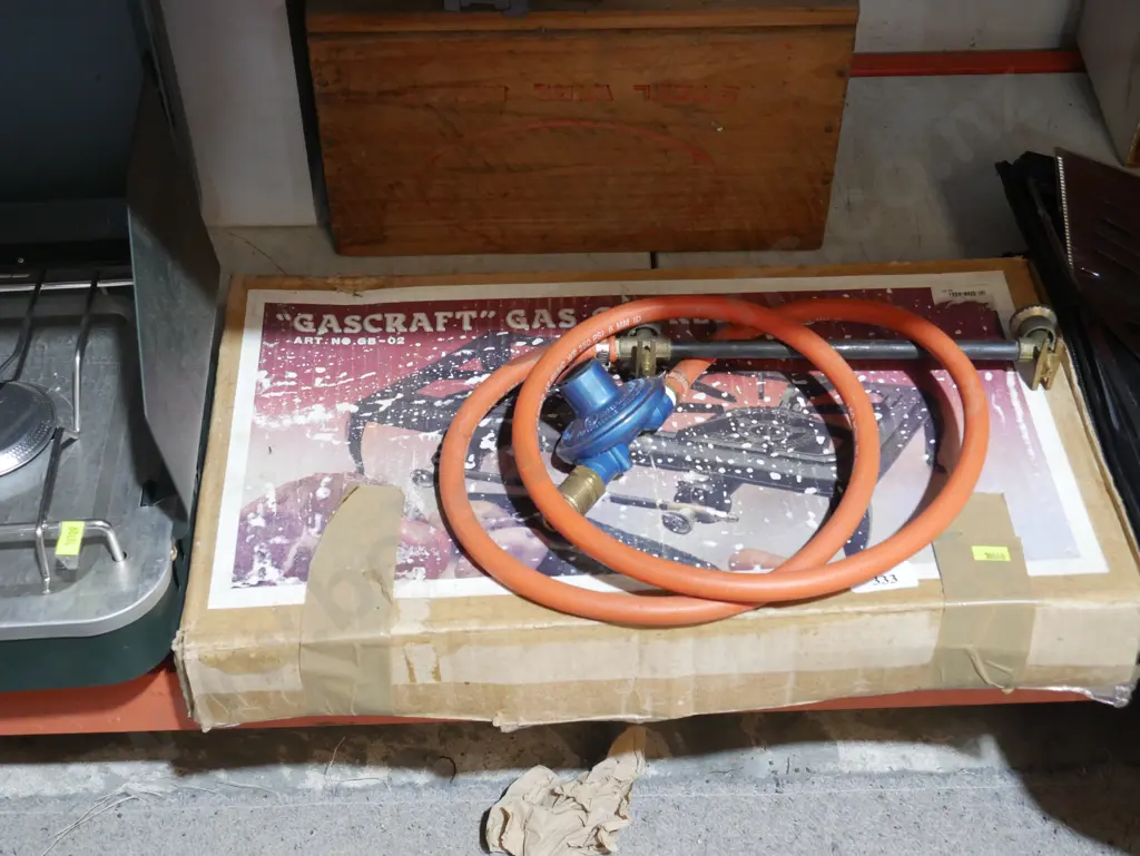 Two ring camp cooker Image 1++