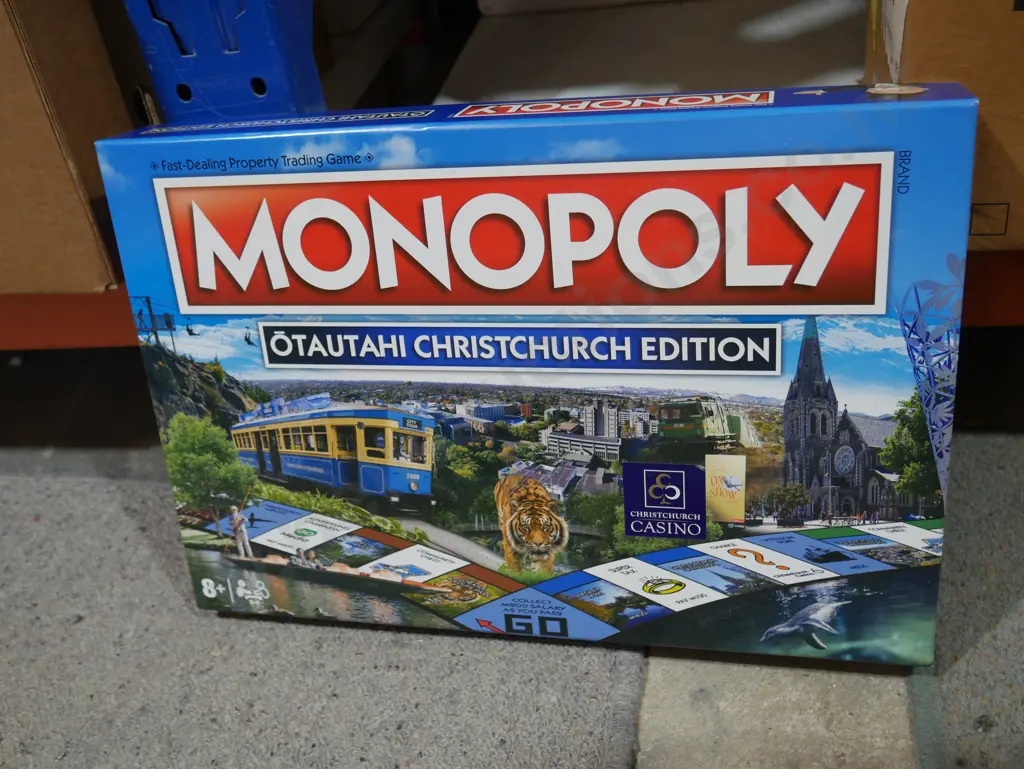 Monopoly board game, Christchurch edition Image 1++