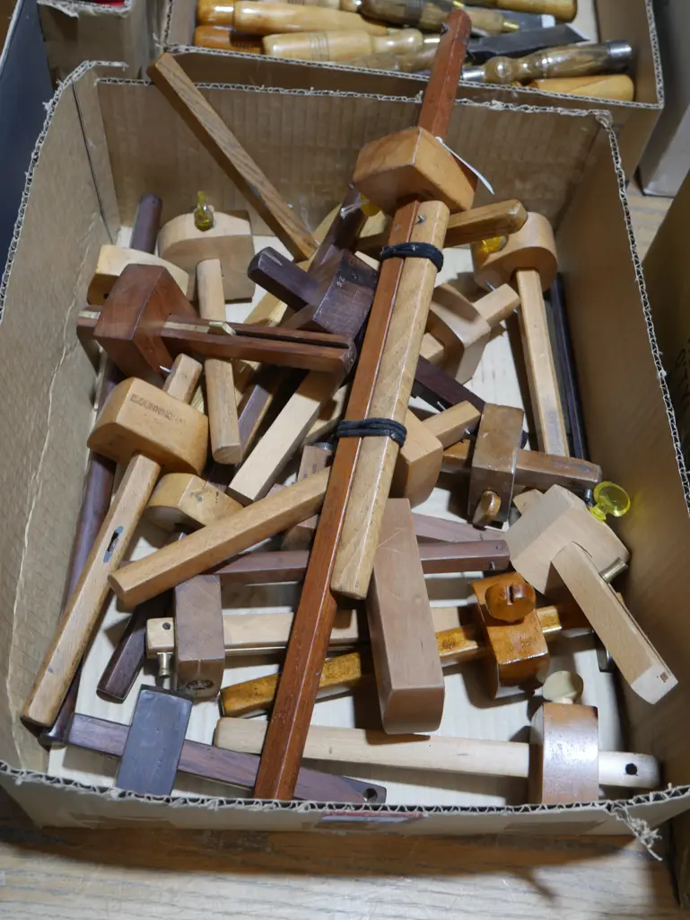 Assorted scribes Image 1++