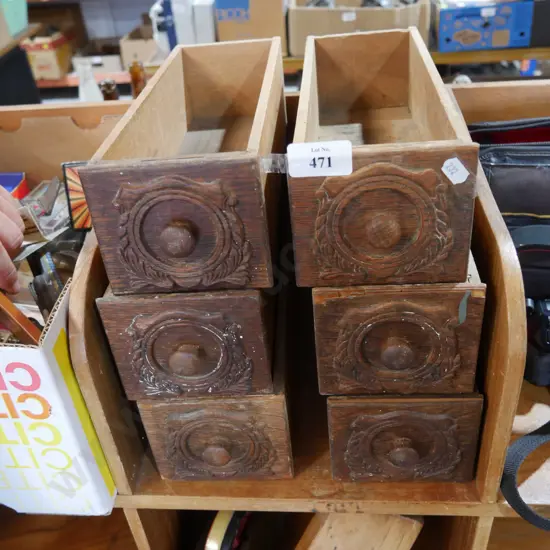 Singer sewing machine draws