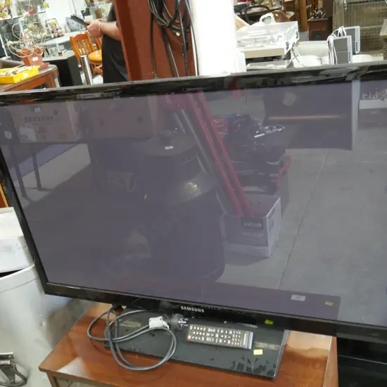 Samsung 50 in plasma TV