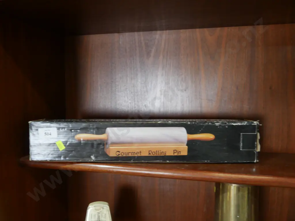 Boxed marble rolling pin and stand Image 1++