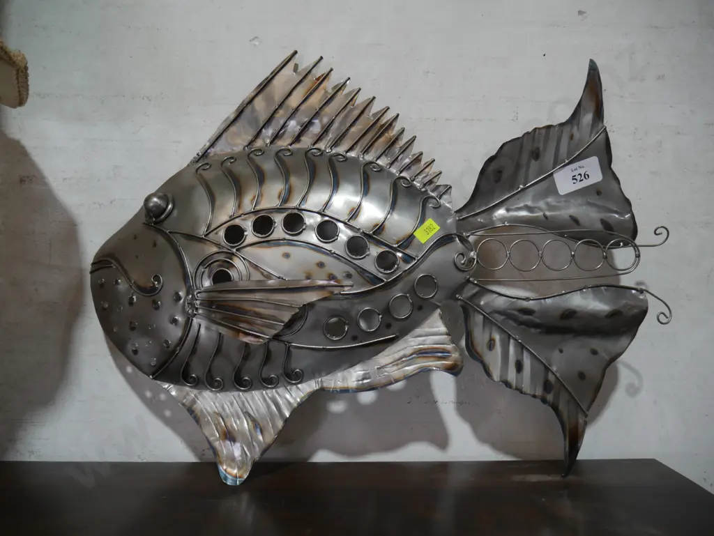 Tin fish wall hanging Image 1++