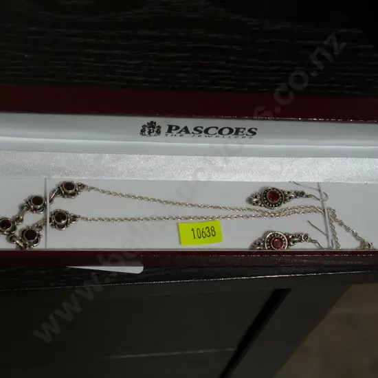 Silver necklace and earring set from Pascoes