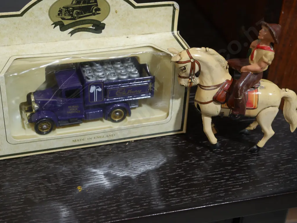 Tin toy horse and rider and boxed truck Image 1++