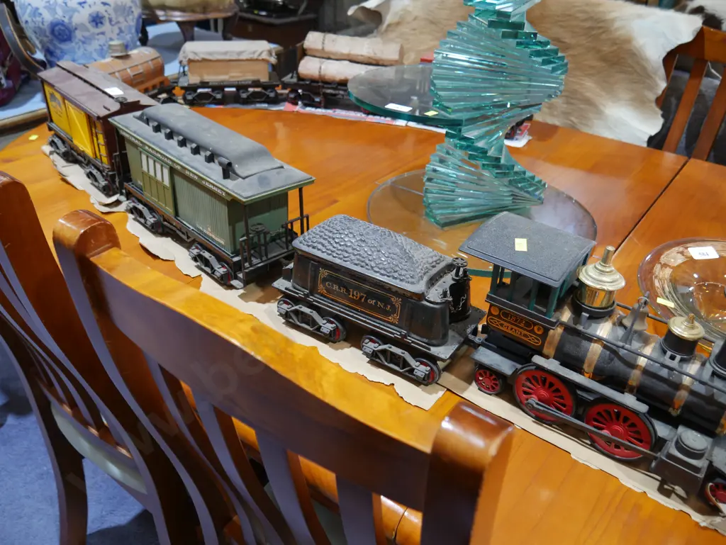 Jim Beam decanter train Image 1++