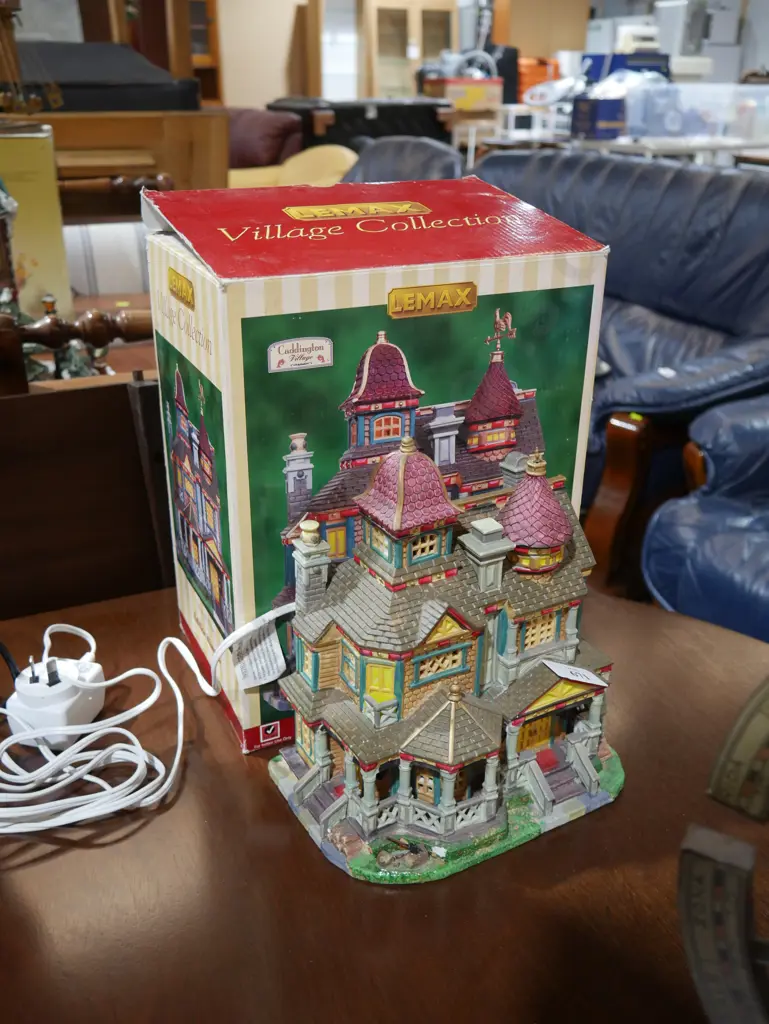 Plug in village collection house Image 1++