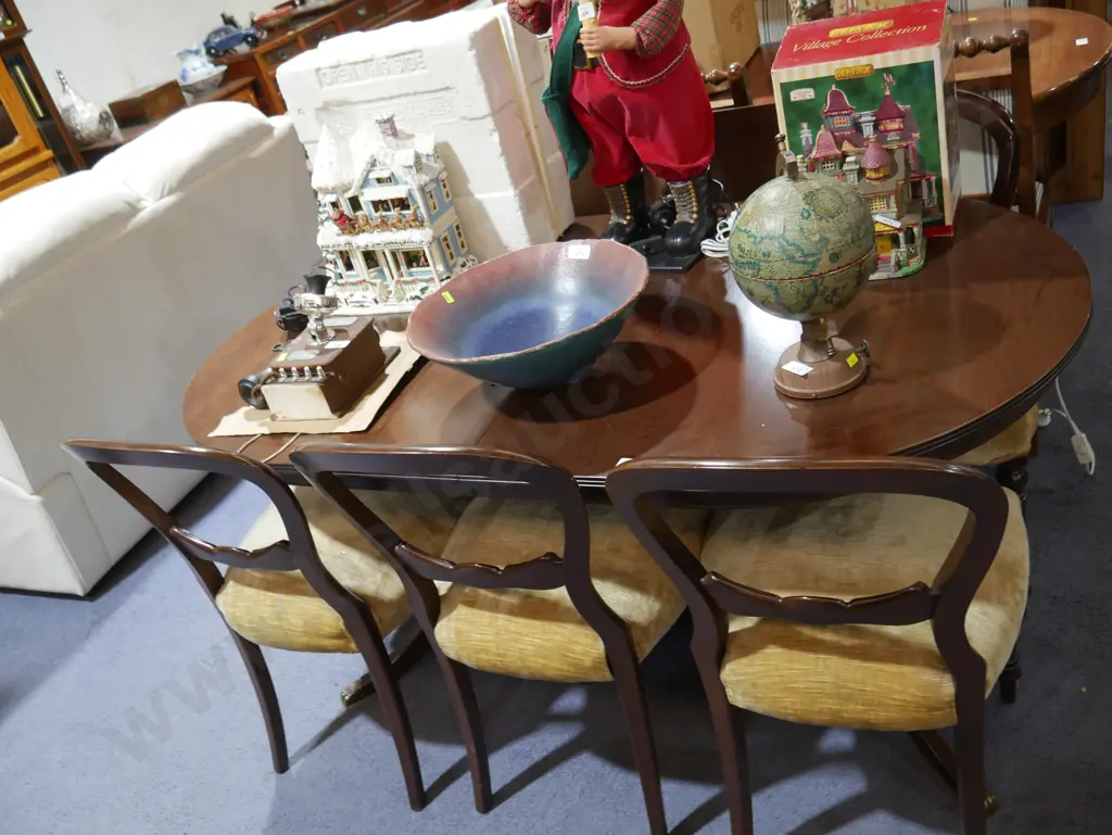 Dining table and  6 chairs Image 1++