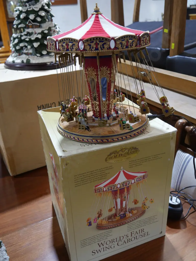 Plug in Christmas carousel Image 1++