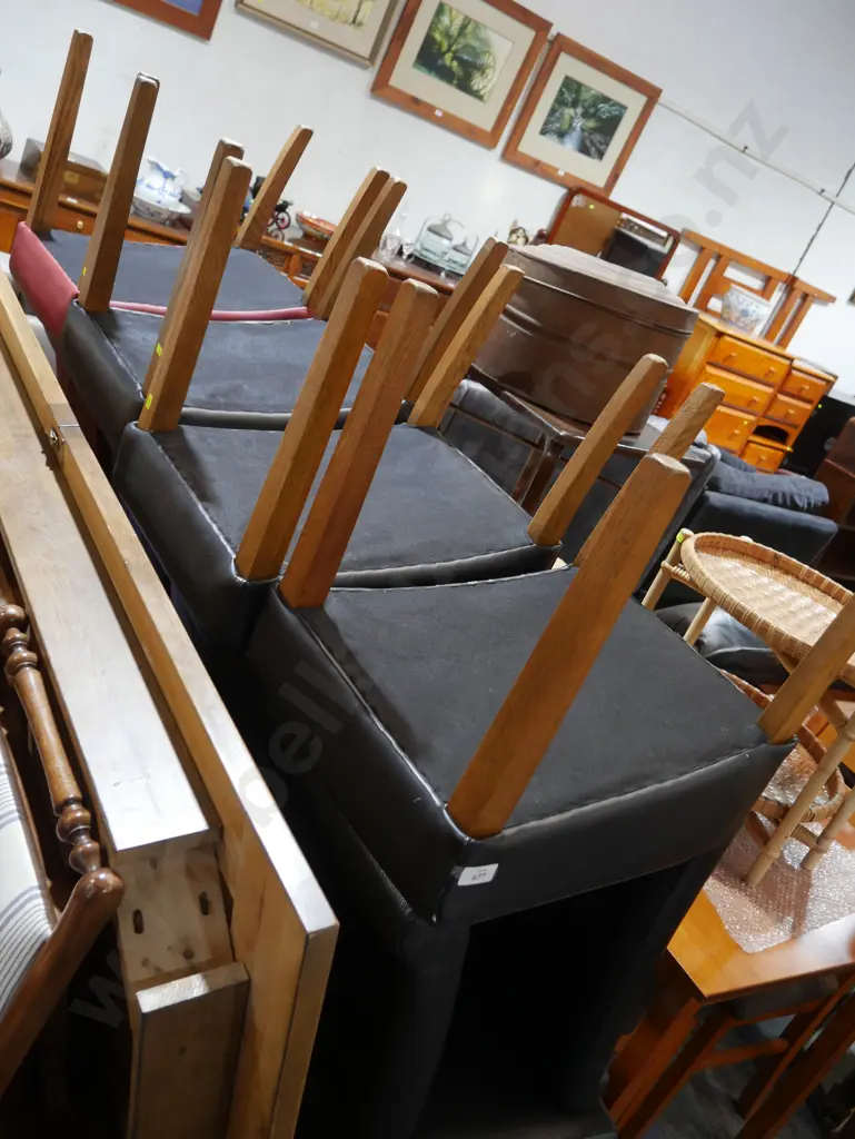 Dining table and eight chairs Image 1++