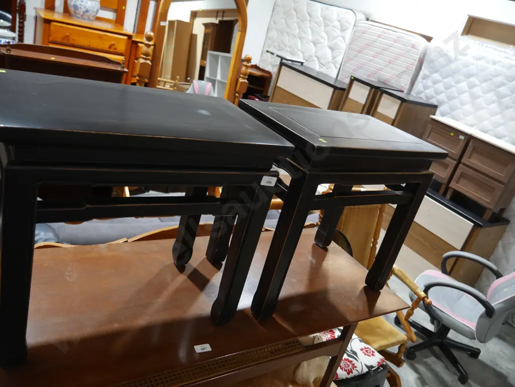 Two side tables Image 1++