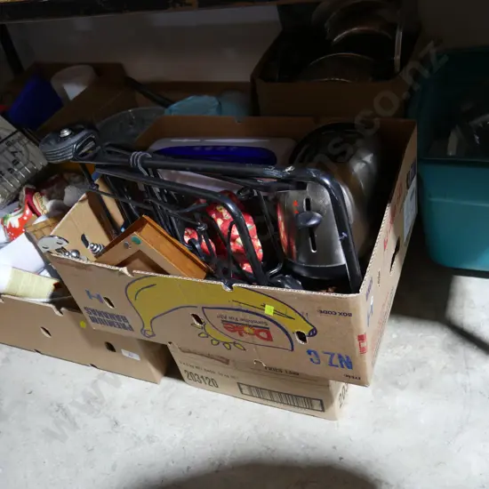 Assorted kitchenware etc