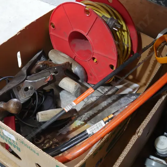 Plane power cord ect