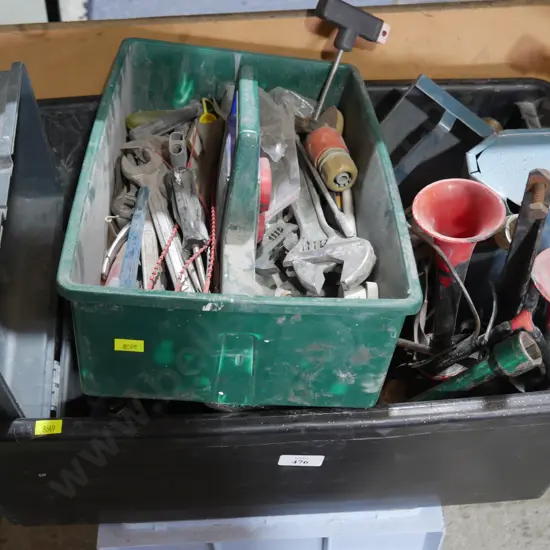 Bin of tool sundries