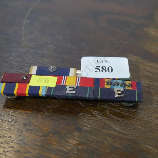 Ribbon medal bars