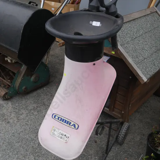 Cobra garden chipper