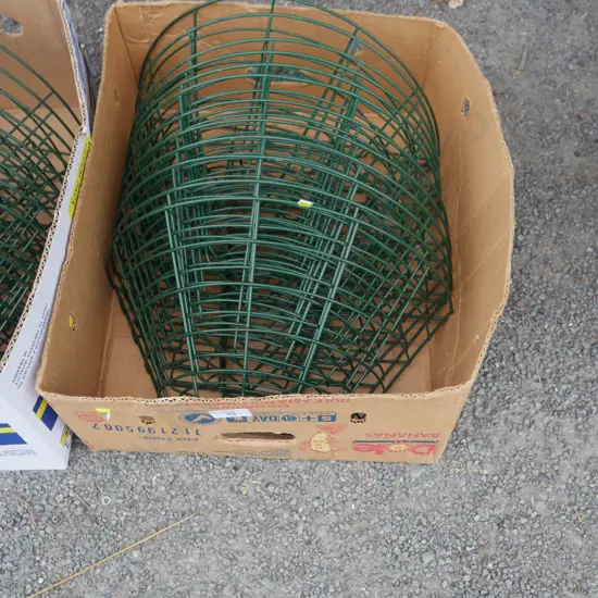 Wire planter baskets