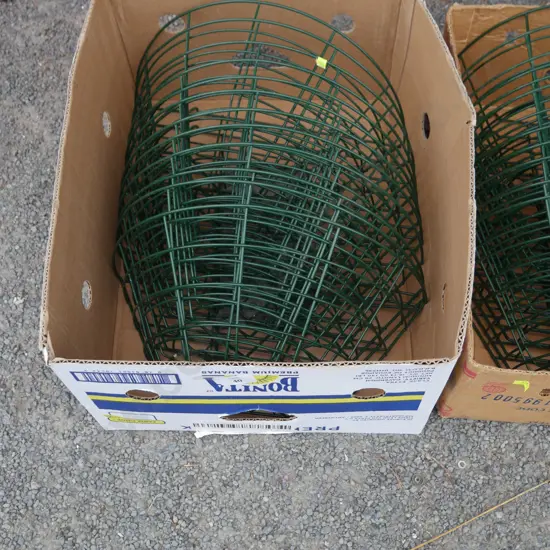 Wire planter baskets