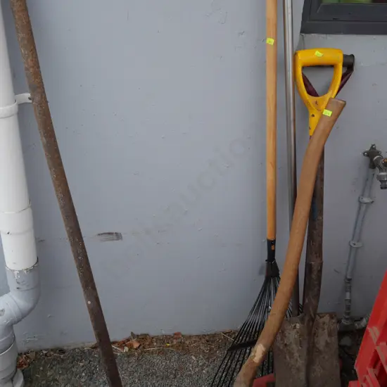 Garden tools