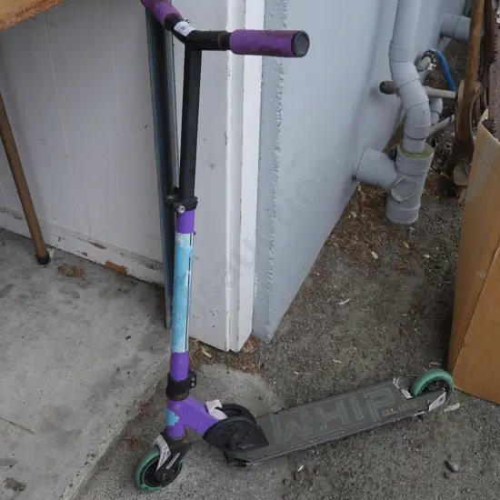 Childs scooter