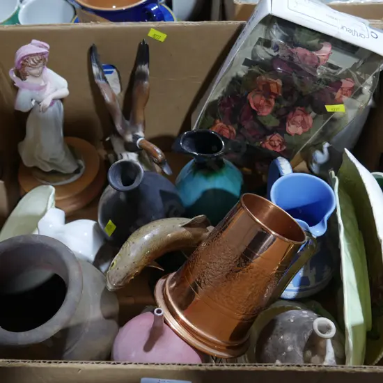 Assorted china & ornaments