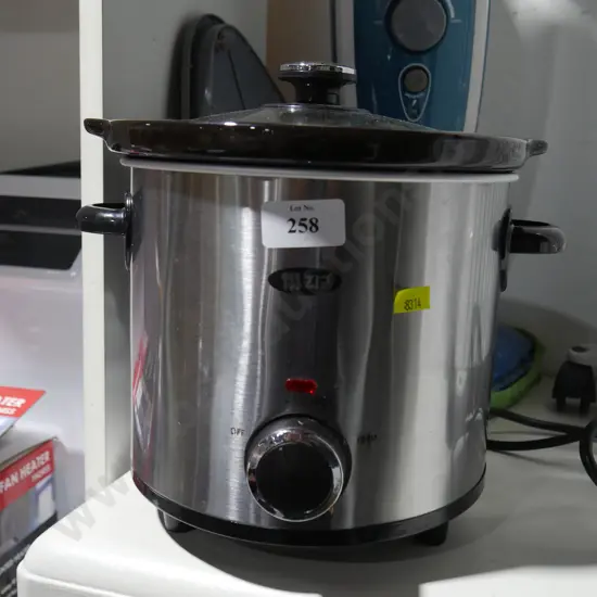 Zip slow cooker