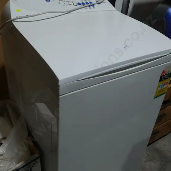 F&P washing machine
